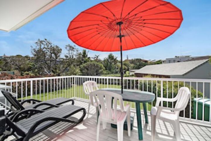 Point Arkwright QLD Accommodation Newcastle