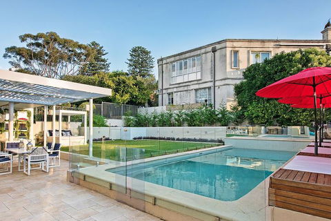 Vaucluse Manor H327 - Accommodation Newcastle 1