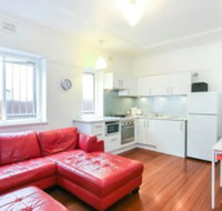Quiet 1 Bedroom Apartment 5 Minutes From CBD - Accommodation Newcastle