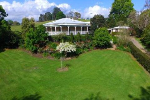 Maleny Homestead & Cottage - Accommodation Newcastle 0