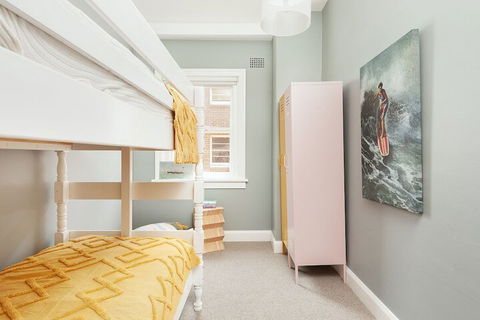 Salty's 2 Bedroom Beach Home - Accommodation Newcastle 7