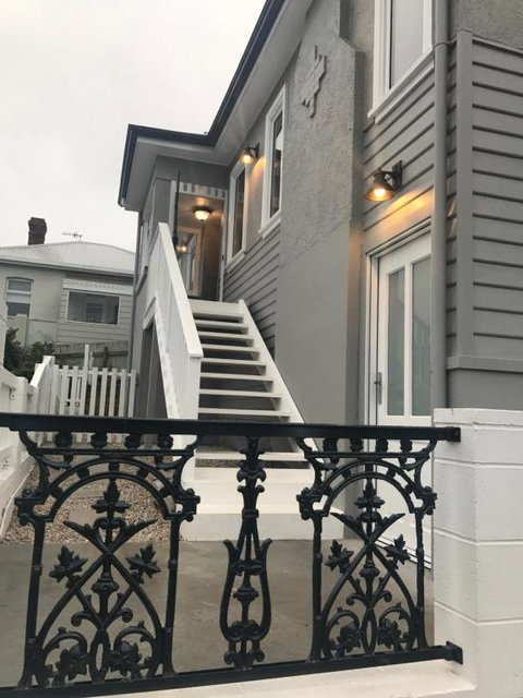 The Grove - Accommodation Newcastle 5