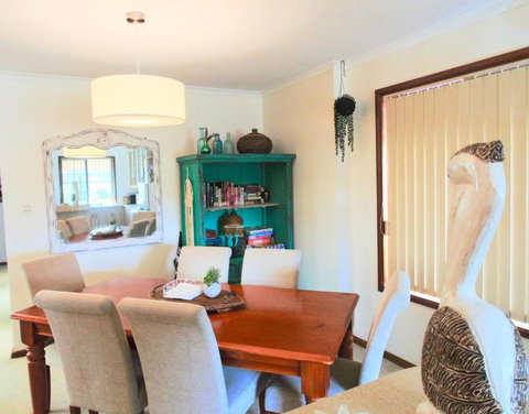 Baronet B & B - Accommodation Newcastle 5