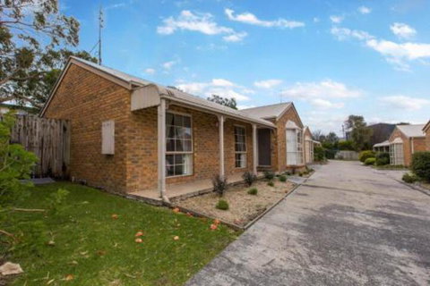 PERFECT On PYMBLE AVE - Accommodation Newcastle 0