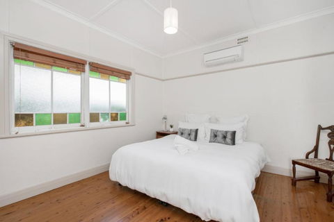 A SWEET ESCAPE Byron Surf Cottage Walk To Byron - Accommodation Newcastle 5