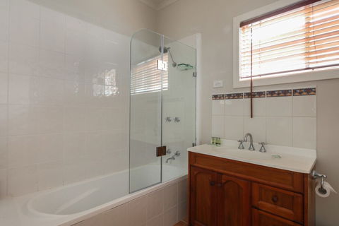 Reardon Place - Accommodation Newcastle 6