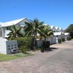 Waters Edge - Accommodation Newcastle 0