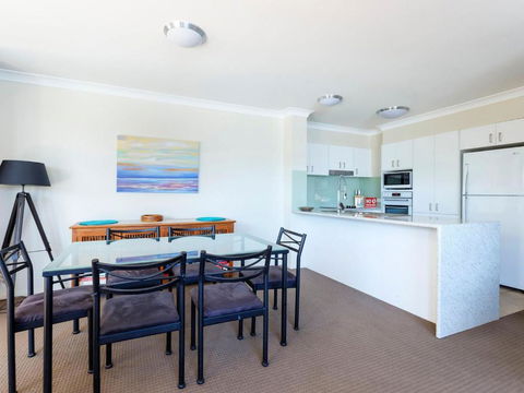 Aquarius Apartment 4 - Accommodation Newcastle 2
