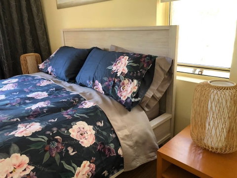 Escape To Strathfield For 8 Guests - Accommodation Newcastle 2
