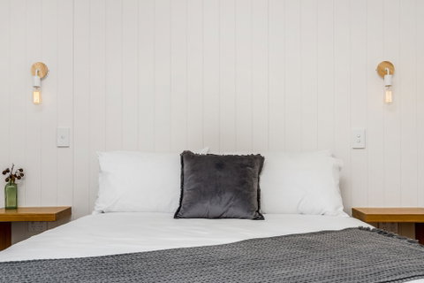 Forget Me Not Farm Cottages - Accommodation Newcastle 6