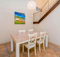 Beachside 1 LJHooker Yamba - Accommodation Newcastle