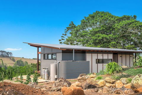 Your Luxury Escape - Carinya Cottage 3 - Accommodation Newcastle 2