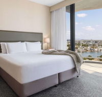 Oaks Gold Coast Hotel - Accommodation Newcastle