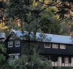Walhalla Coach House - Accommodation Newcastle