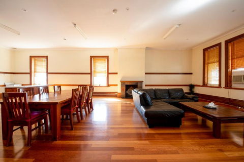 City Centre Motel Hotel - Accommodation Newcastle 2