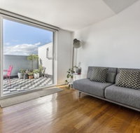 Fabulous Fitzroy Converted Warehouse - Accommodation Newcastle