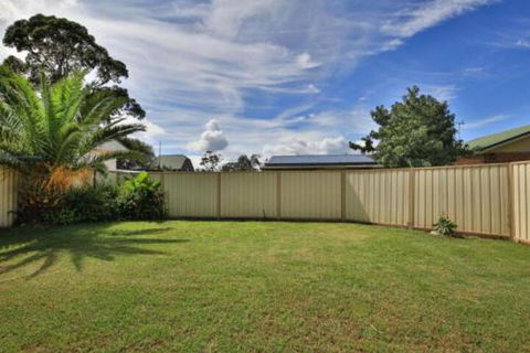 Bahia Pet Friendly 10 Min Walk To Bay - Accommodation Newcastle 6