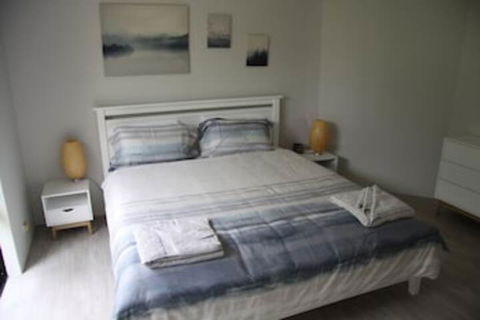 Warnbro Beach Family Accommodation - Accommodation Newcastle 0