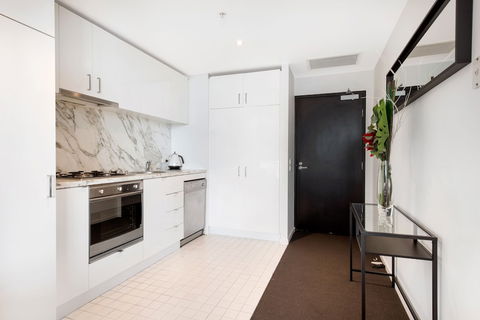 FARINA, 1BDR Docklands Apartment - Accommodation Newcastle 4