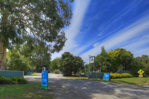 Toora Tourist Park - Accommodation Newcastle 1