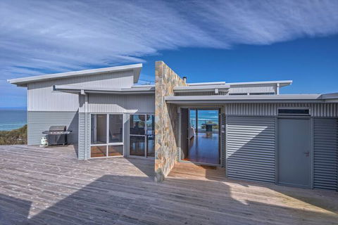 Halcyon - Accommodation Newcastle 1