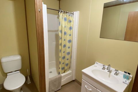 Elliston Caravan Park - Accommodation Newcastle 4