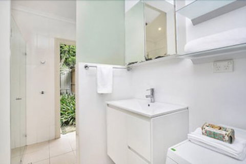 The Apartment Service EDWIN - Accommodation Newcastle 3