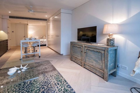Luxury Studio With Parking In Woolloomooloo WMLOO - Accommodation Newcastle 5