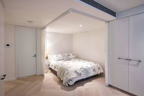 Luxury Studio With Parking In Woolloomooloo WMLOO - Accommodation Newcastle 3