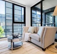 Stunning Bright Apartment At Hawthron/Glenferrie Station - Accommodation Newcastle