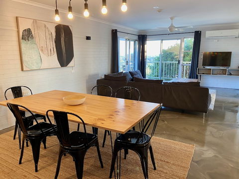 Yamba Views Accommodation - Accommodation Newcastle 2