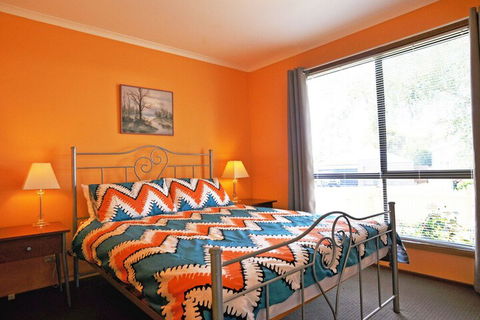 Alwyns By THE SEA PET Friendly - Accommodation Newcastle 3