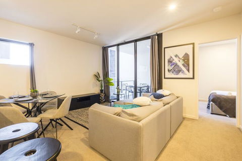 Sofun Apartment On Cordelia St - Accommodation Newcastle 6