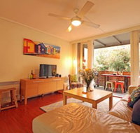 Colour Pop - Rejuvenate Stays - Accommodation Newcastle