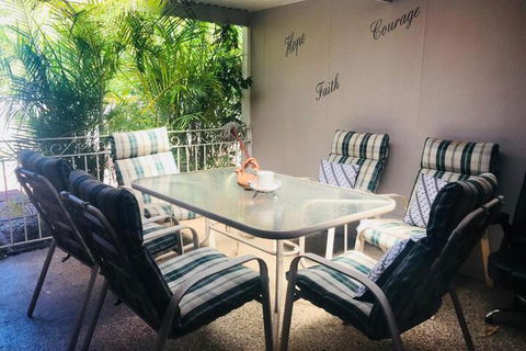 Swan Valley Rest Cottage - Accommodation Newcastle 7