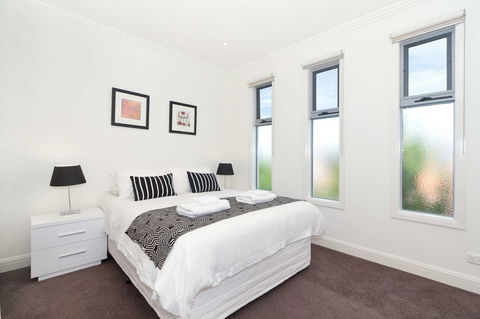 Style In The Heart Of Caulfield - Accommodation Newcastle 0