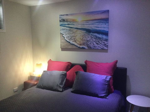 Southport Dandar - Accommodation Newcastle 2