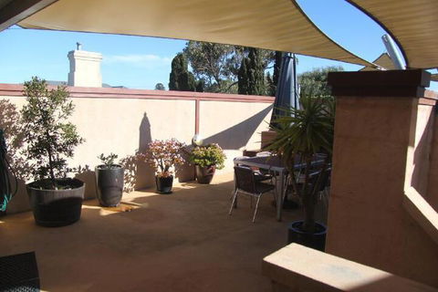 SACKVILLE APARTMENT 1 - Accommodation Newcastle 5