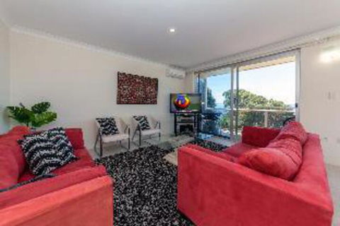 2 Bedroom Apartment Laman Lodge Unit 5 - Accommodation Newcastle 2