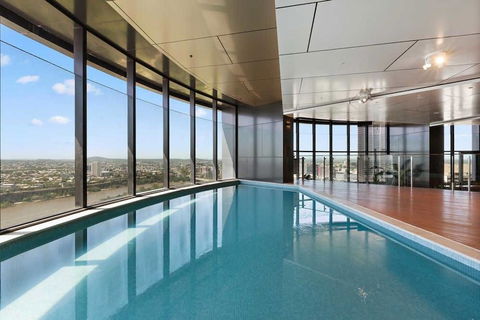 SKY Heart Of BNE City 2bed APT Pool& Gym Qbn222-18 - Accommodation Newcastle 2