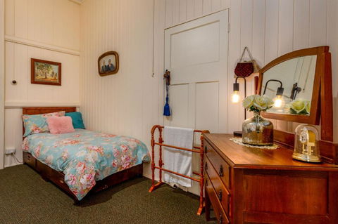 Dillons Cottage - Accommodation Newcastle 1