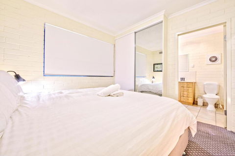 Snow Ski Apartments 31 - Accommodation Newcastle 1