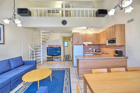 Snow Ski Apartments 31 - Accommodation Newcastle 5