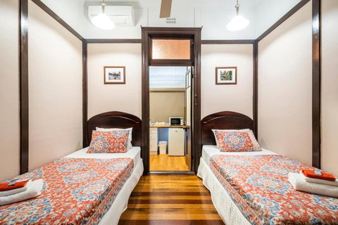 The Rosary - Accommodation Newcastle 5