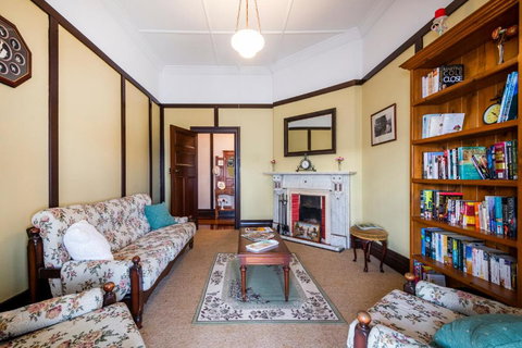 The Rosary - Accommodation Newcastle 2