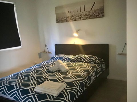 Ocean View Villas - Accommodation Newcastle 5
