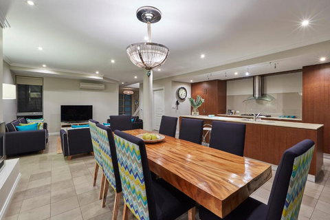 The Bay Residence Dunsborough WA - Accommodation Newcastle 5