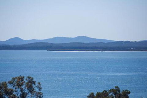 Kallaroo Street 3 Corlette - Accommodation Newcastle 2