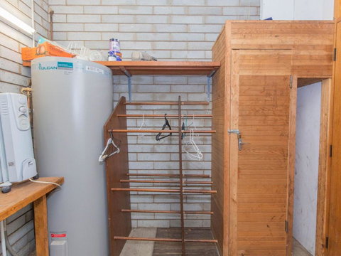 Platypus 19 McLure Circuit - Accommodation Newcastle 2