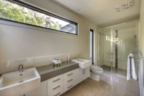 The Bolt Hole - Accommodation Newcastle 1